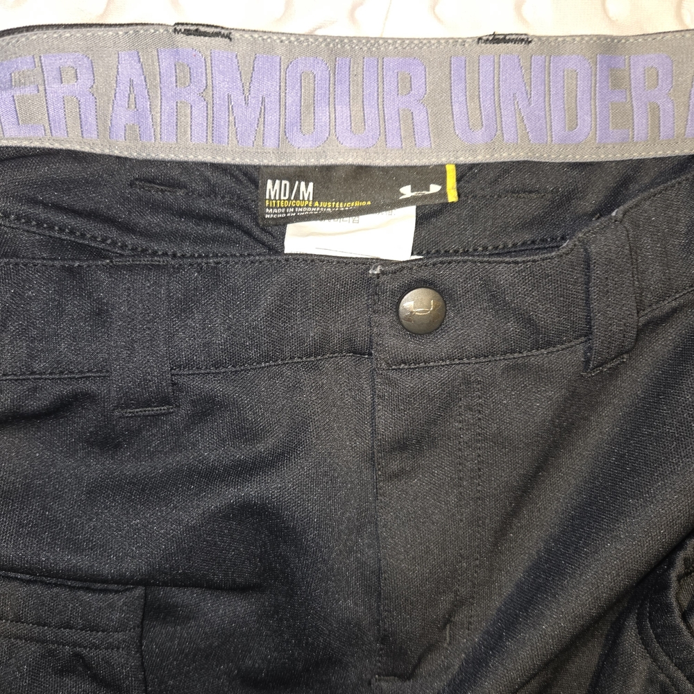 Under Armour Utility Women’s Size Medium Zip Fly Black Softball Pants - Picture 3 of 5